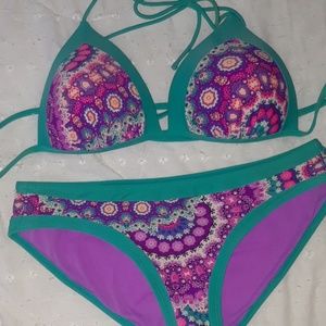 Women's bathing suit